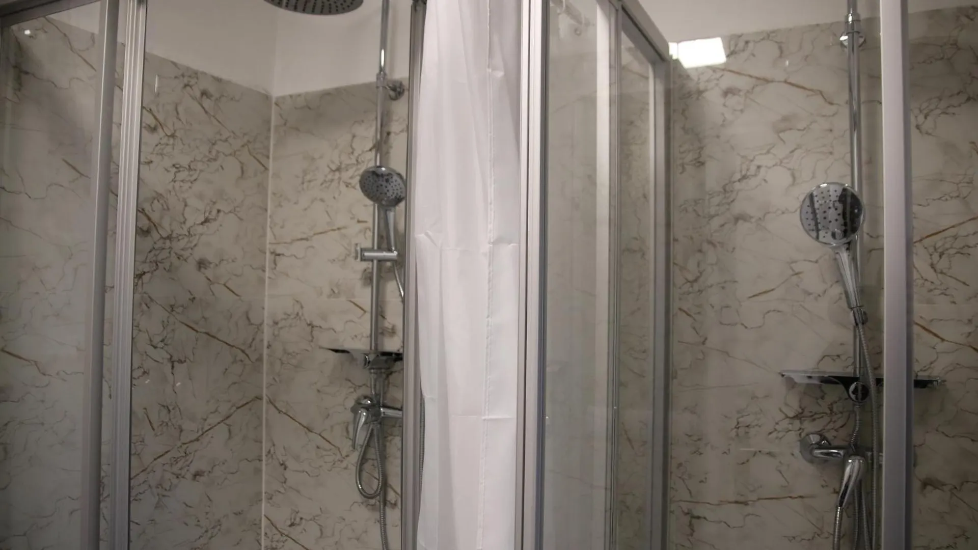 Melange Rooms Wien 0*,